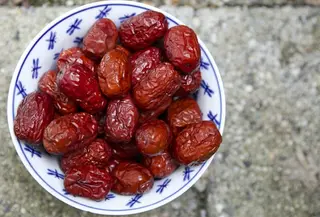 Ilustrasi kurma (dok.unsplash/ Mona Mok)