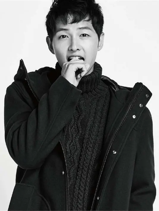 Tak hanya digosipkan dengan Song Joong Ki, sebelumnya Song Hye Kyo pernah dituduh menjadi orang ketiga di tengah hubungan Lee Minho Suzy Bae. (Instagram/Songjoongkionly)