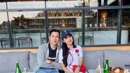 Sandra Dewi sendiri terbilang cukup jarang mengunggah momen mesra berdua dengan sang suami. (FOTO: instagram.com/sandradewi88)