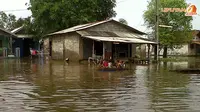 Terisolasi, Korban Banjir di Bekasi Kelaparan