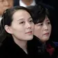Adik perempuan pemimpin Korea Utara Kim Jong-un, Kim Yo-jong tiba di Bandara Internasional Incheon, Korea Selatan, Jumat (9/2). Kim Yo-jong menjadi bagian delegasi tingkat tinggi yang menghadiri pembukaan Olimpiade Pyeongchang. (AP Photo/Ahn Young-joon)