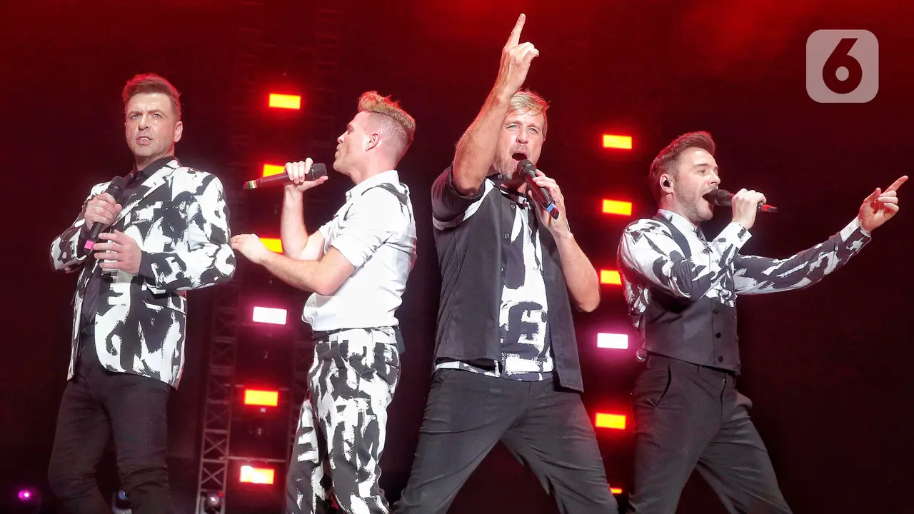 Westlife Bakar Semangat Fans dalam Konser The Wild Dreams Tour 2023