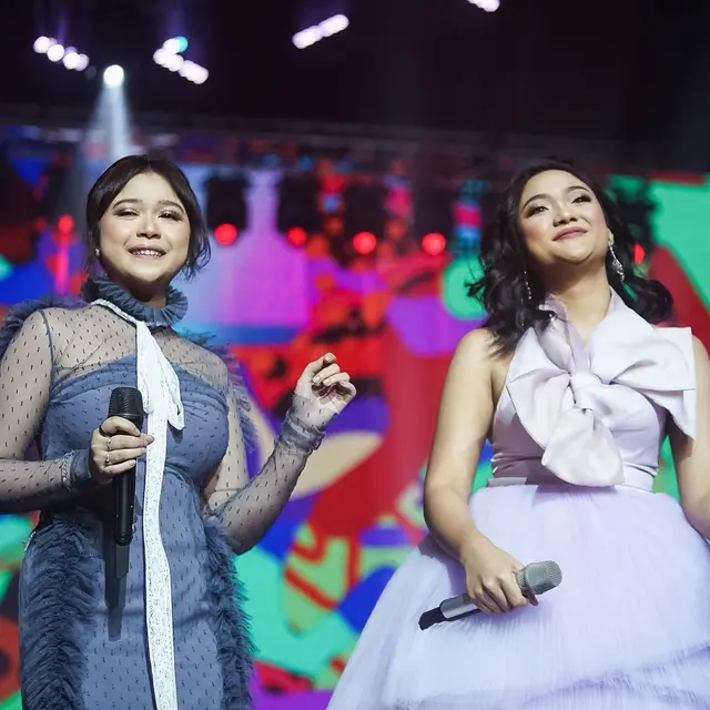 8 Potret Persahabatan Brisia Jodie dan Marion Jola, Dikabarkan Tengah Renggang