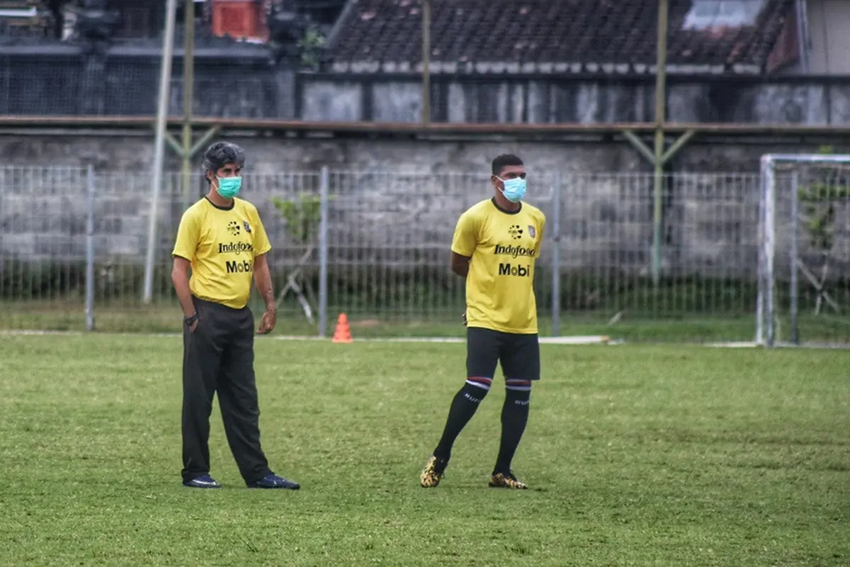 Bali United