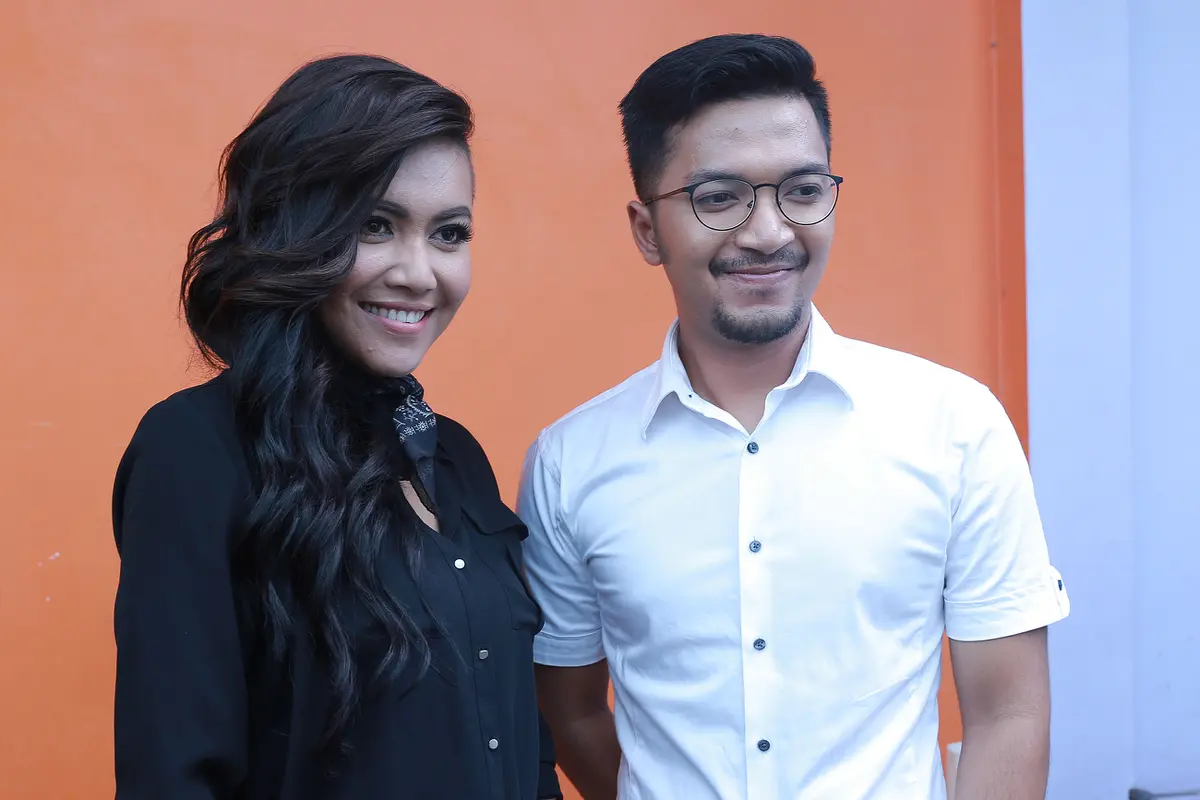 [Bintang] Denada dan Ihsan Tarore