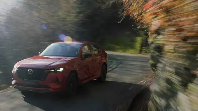 Mazda CX-60 dibekali dengan teknologi hybrid (Carscoops)