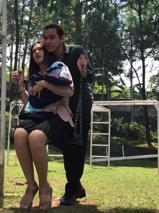 7 Potret Haico Van der Veken dan Rangga Azof Jadi 'Orang Tua Muda' Ini Curi Perhatia