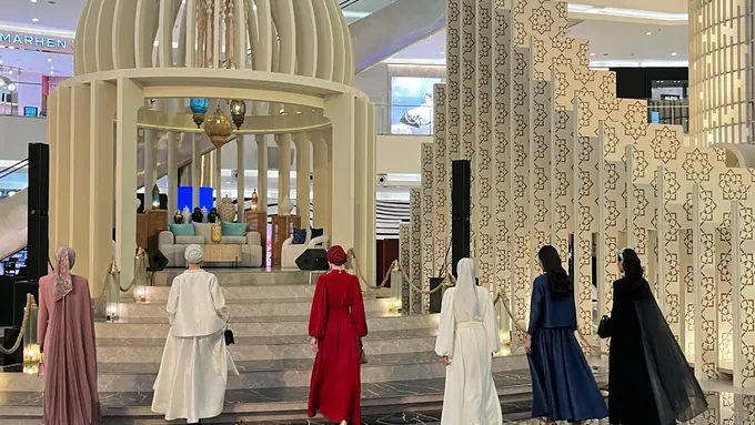 Senayan City Hadirkan Kolaborasi dengan Buttonscarves hingga Rangkaian Promo dan Acara Spesial Ramadan (Dok/Fimela.com: Rianti Fitri Wulandari)