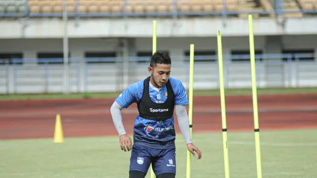 Gian Zola