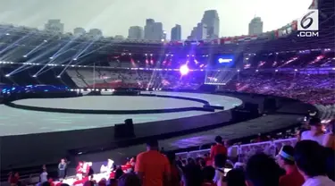 Jelang Closing Ceremony Asian Games 2018, kompleks Gelora Bung Karno diguyur hujan deras.