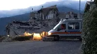 Gempa 6,2 SR Hancurkan Separuh Kota Amatrice di Italia 