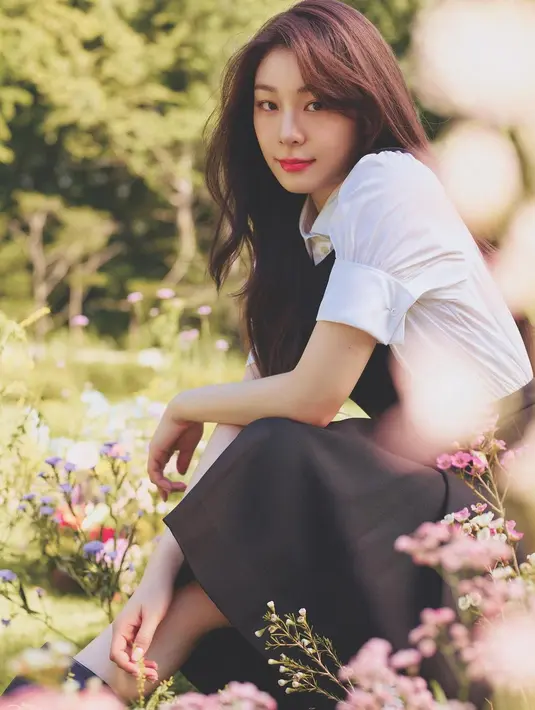 Kim Yuna sebagai duta merek Dior. (dok. Instagram @yunakim/https://www.instagram.com/p/CUw7VLVphn6/)