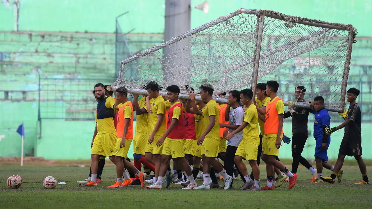 Foto Liga 1: Penampakan Diego Michiels di Sesi Latihan Bersama Arema FC