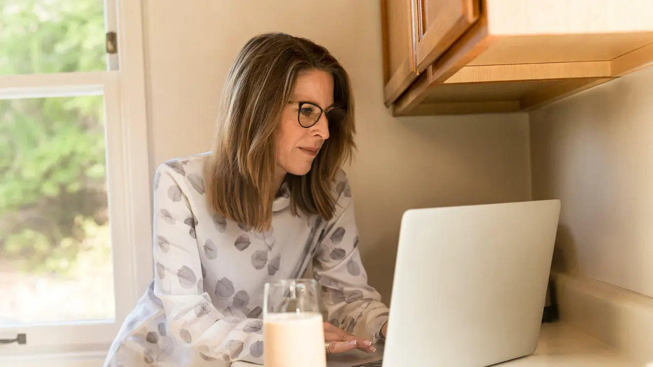 Penggiat Literasi sekaligus Working Mom