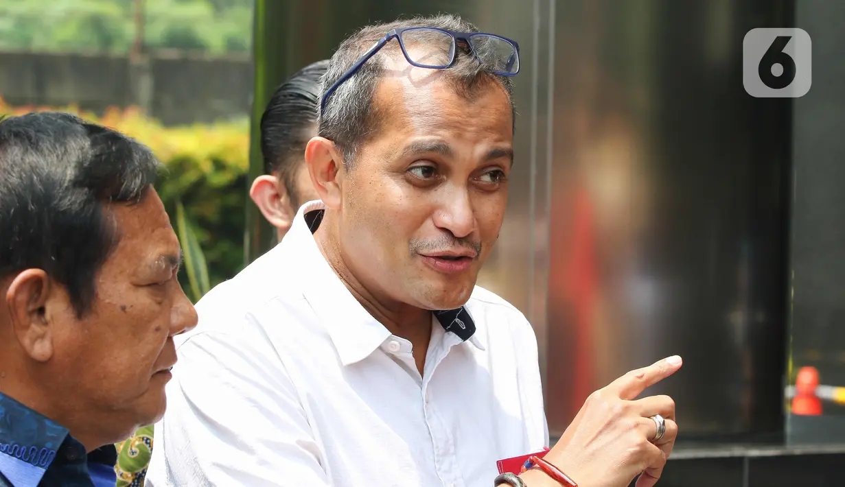 Yogi bermaksud melaporkan Ketua Indonesia Police Watch (IPW) Sugeng Teguh Santoso atas dugaan pencemaran nama baik. (Liputan6.com/Herman Zakharia)
