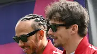 Cuma Finis Posisi 8 Kualifikasi F1 GP Australia, Lewis Hamilton Tetap Senyum: Mobil Ferrari Beda tapi Menarik