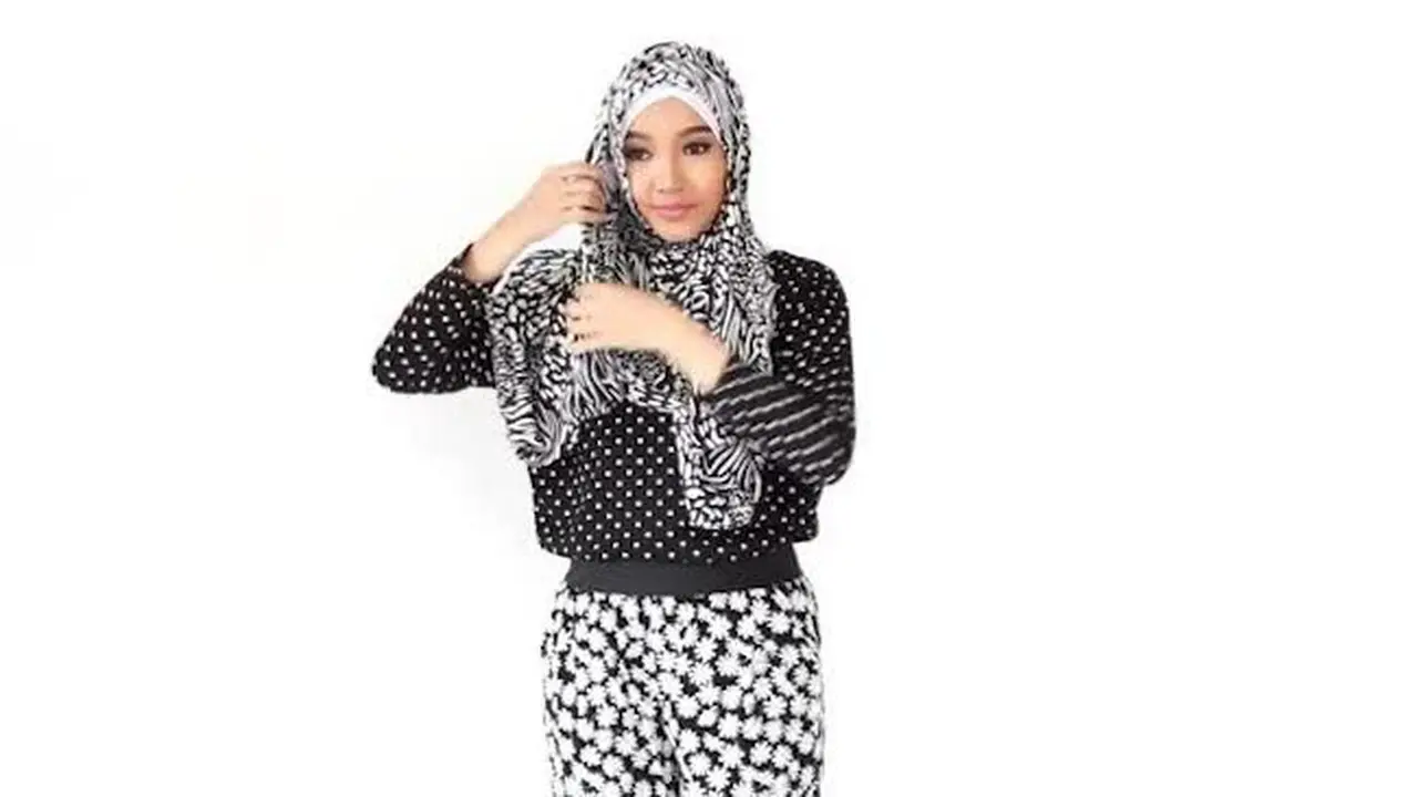 [Bintang] Tutorial kerudung persegi