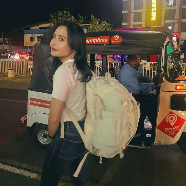 6 Potret Terbaru Prilly dengan Rambut Sebahu, Netizen Sebut Aura Wanita Independen Terpancar