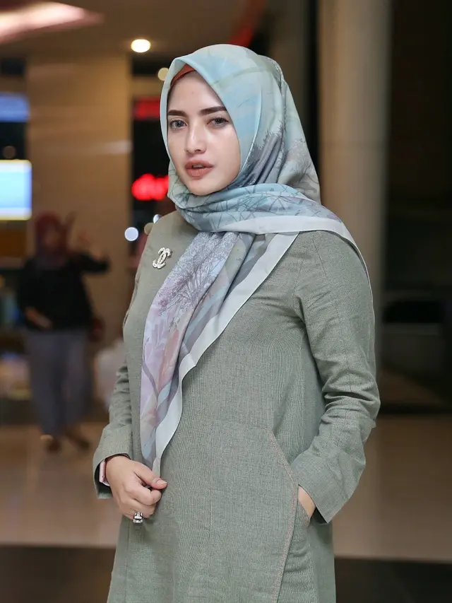 [Bintang] Yulia Mochamad