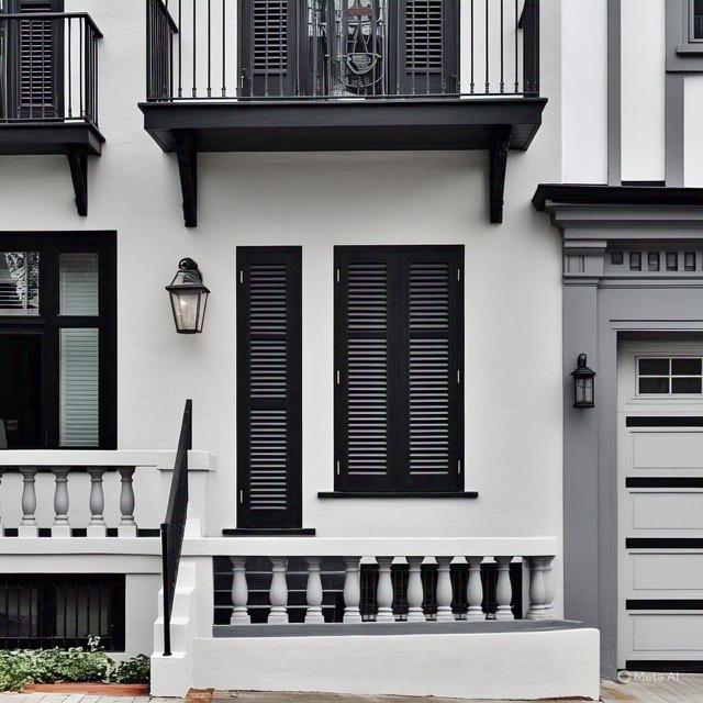 Chalk White & Midnight Black