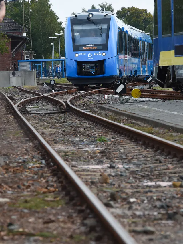 FOTO: Kereta Api Hidrogen Pertama di Dunia