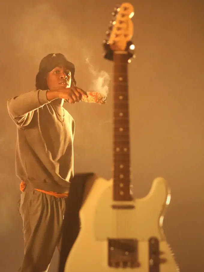 [Bintang] Daniel Caesar