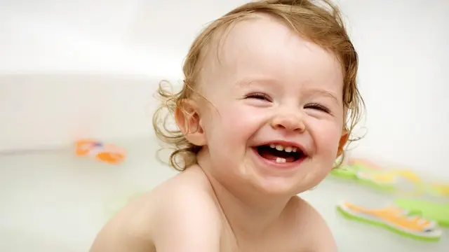 [Bintang] Mom, Cara Ini Bisa Buat Bayi Anda Tertawa Lho