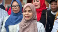 Biaya Pendidikan Tinggi, Siti Atikoh Sebut Ganjar-Mahfud Siap Sediakan SMK Boarding School