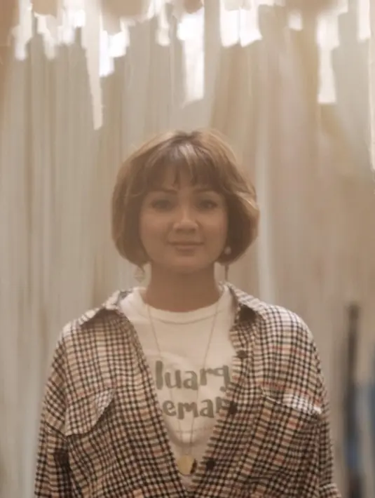 (Instagram/nirinazubir_)