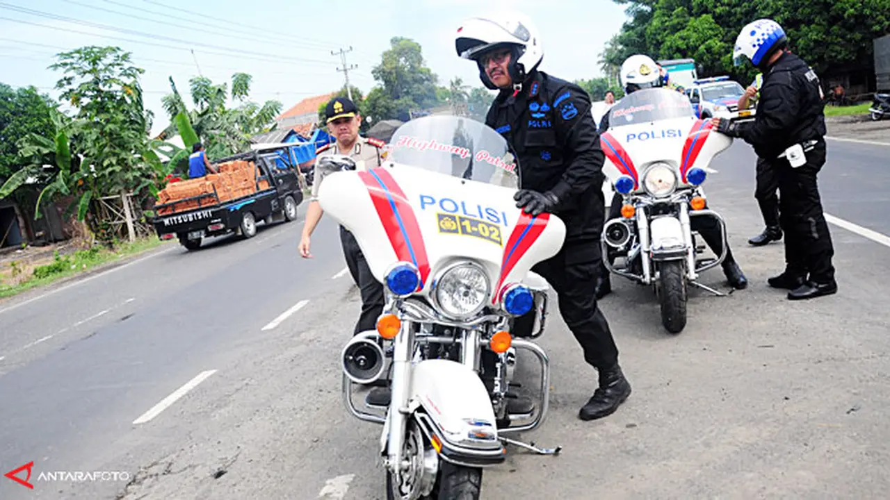 jaga-mudik-130704b.jpg