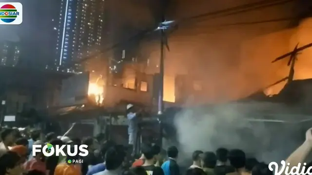 Kebakaran di Pasar Tanah Abang Diduga Mesin Pemarut Kelapa Meledak