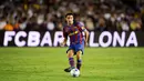 Xavi bisa dibilang salah satu gelandang terbaik dari generasinya. menghabiskan 17 musim dengan Barcelona, ia memiliki kesempatan untuk bekerja dengan Pep Guardiola dengan membuat 208 penampilan. Mereka juga mampu merebut titel Trebel Winner pada 2008/09. (AFP/Kevork Djansezian)