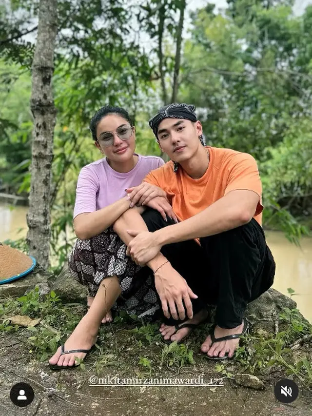 Diduga Pacaran dengan Berondong, Ini 6 Potret Nikita Mirzani dan Matthew Gilbert