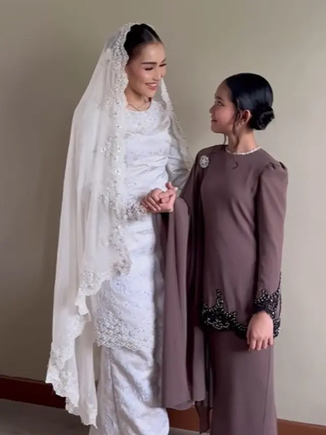 Bilqis saat lamaran Ayu Ting Ting [Instagram/ayutingting92]