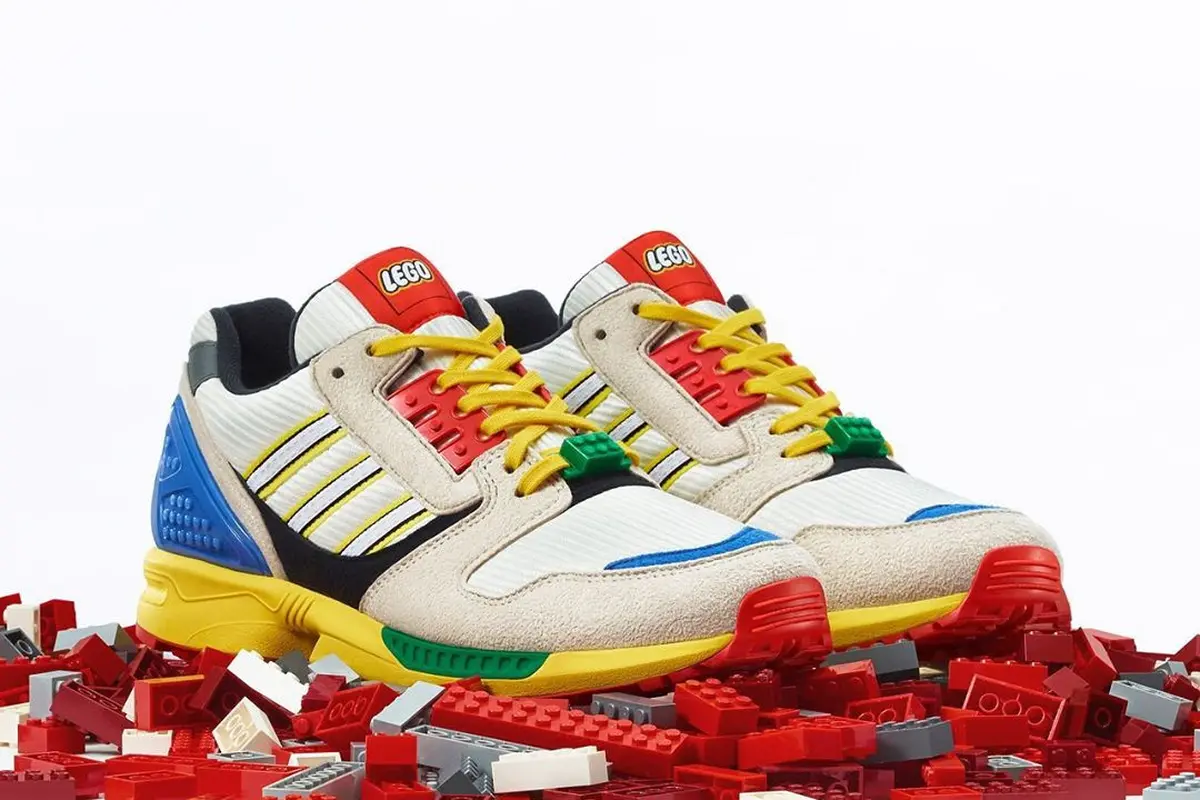 Nostalgia Asiknya Main Lego di Koleksi Sneakers Adidas Terbaru