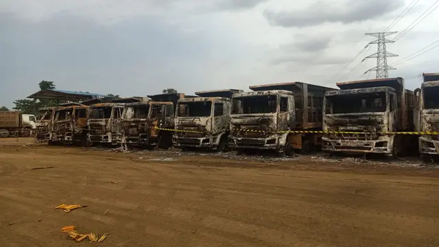 PT VDNI mengalami kerugian Rp 200 miliar akibat fasilitas dan alat berat terbakar.(Liputan6.com/Ahmad Akbar Fua)