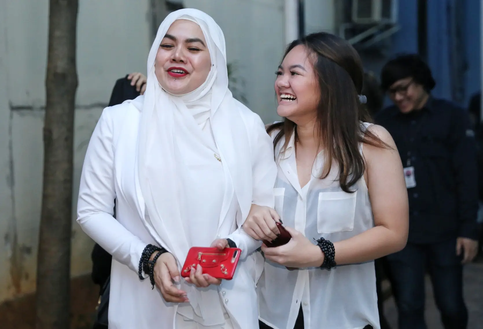 Sarita Abdul Mukti dan Shafa Aliya (Adrian Putra/bintang.com)