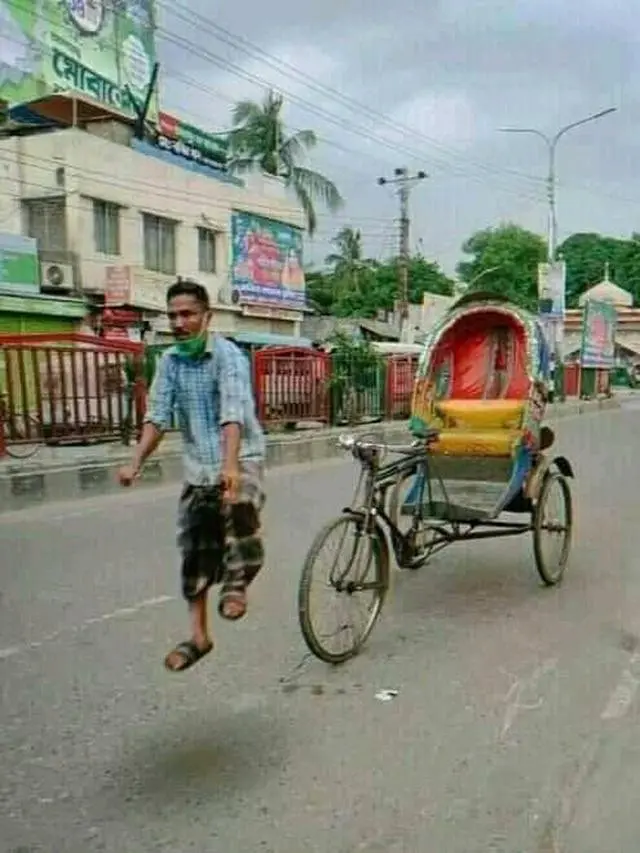 7 Potret Nyeleneh Orang Di Google Street View Ini Bikin Mringis
