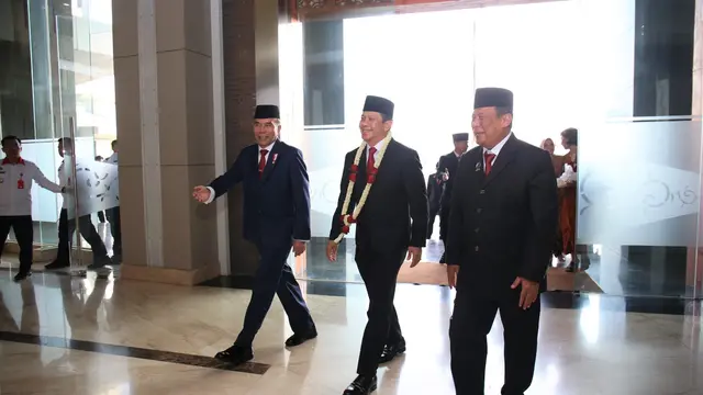 Kepala Badan Siber dan Sandi Negara (BSSN), Letjen TNI (Purn) Hinsa Siburian melantik dan mengambil sumpah jabatan Irjen (Pol) Putu Jayan Danu Putra sebagai Wakil Kepala (Waka) BSSN