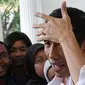 Menurut Jokowi, kendalanya karena APBD DKI 2014 baru saja disahkan DPRD Maret lalu.