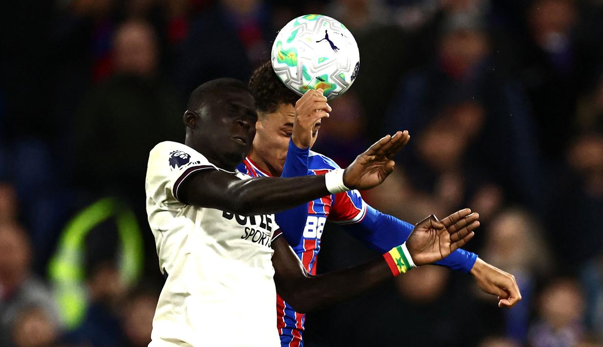 Dengan tambahan satu poin, West Ham kini mengoleksi total 33 angka. The Hammers kini duduk di peringkat ke-17 klasemen sementara Liga Inggris musim 2025/2026. (AFP/Henry Nicholls)