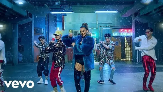 [Bintang] Ini Perasaan Leslie Grace Saat Bekerjasama dengan Super Junior