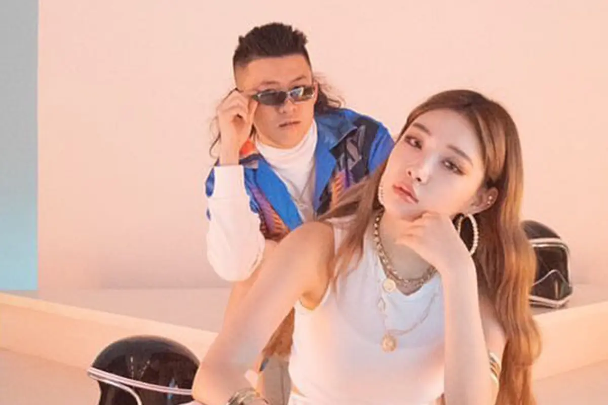 5 Potret Chungha, Solois K-pop yang Berkolaborasi dengan Rich Brian