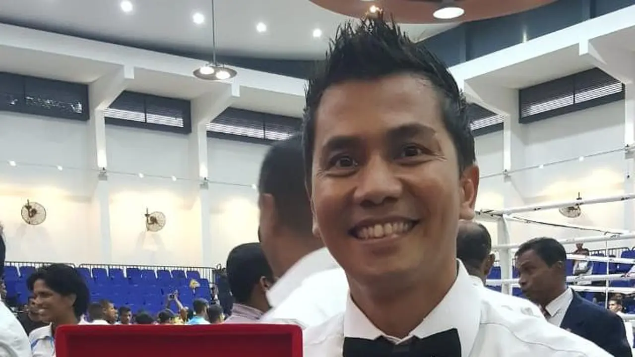 Wasit Tinju asal Indonesia, Boy Pohan