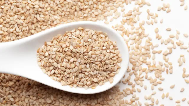 Mau Punya Gigi Bersih? Ini 3 Tips Membersihkan Karang Gigi