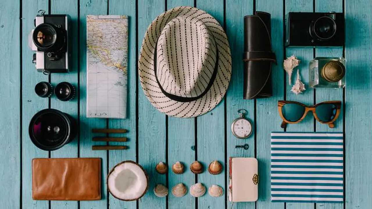 ilustrasi traveling