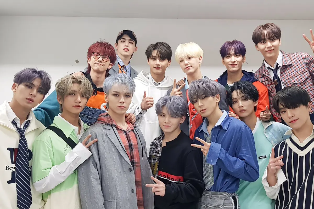 Seventeen (Twitter/ @pledis_17)