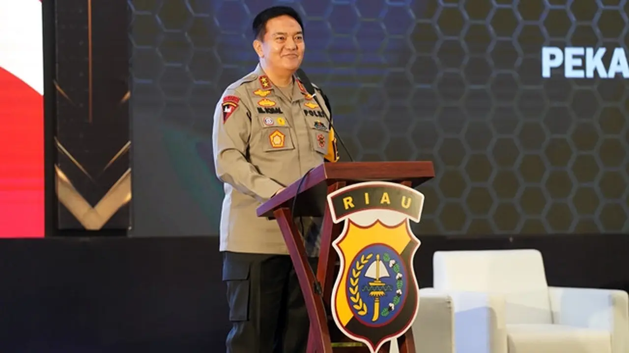 Kepala Polda Riau Irjen Mohammad Iqbal dalam rapat pimpinan TNI dan Polri di Provinsi Riau.