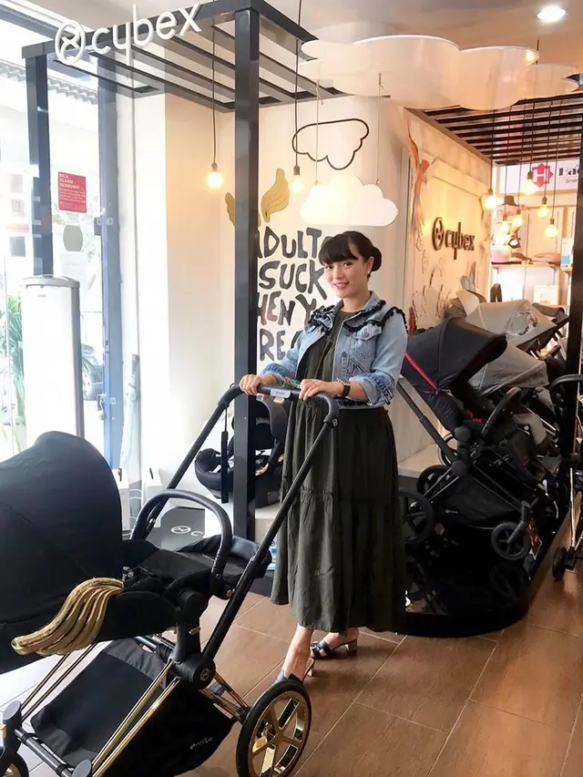 Perut Semakin Buncit, Ini 7 Potret Terbaru Zaskia Gotik Hamil Anak Pertama