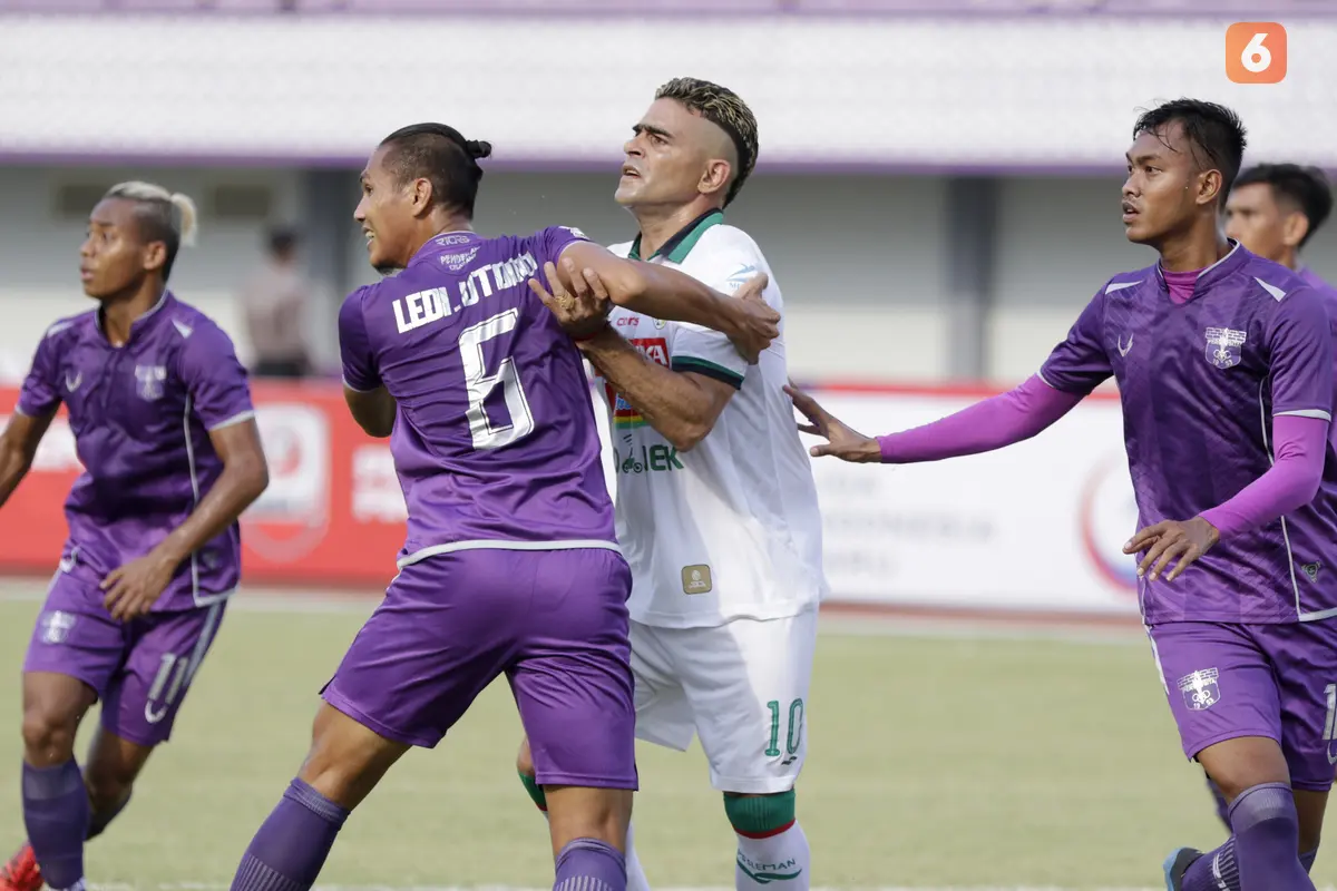 Persita Tangerang VS PSS Sleman